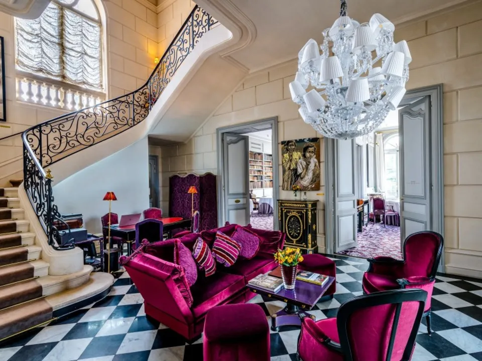 GRANDE MAISON DE BERNARD MAGREZ