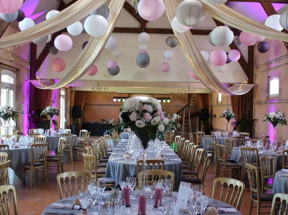 Salle de Château sur Epte