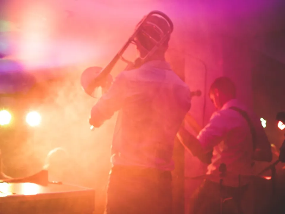 ONZE PRODUCTIONS