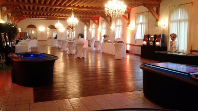 Les Salons de la Raynière