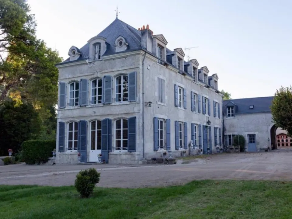 LA GRAND MAISON