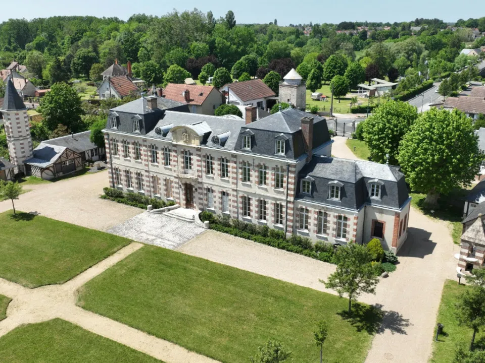 SALLE DE RÉCEPTION DE LA VILLE DE CEPOY