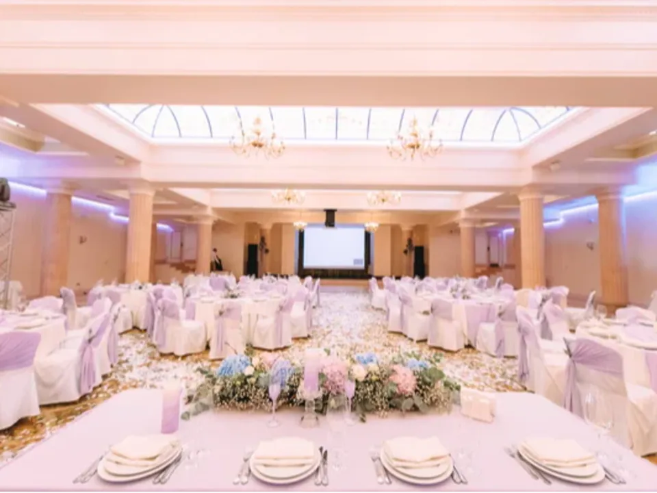 Salle de réception de la ville de Cepoy