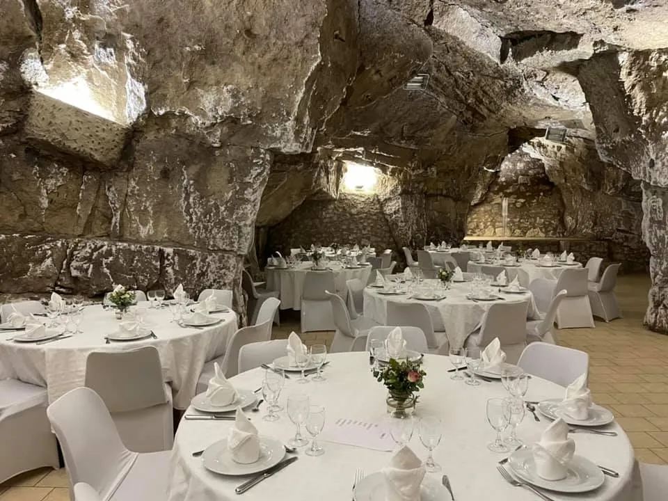 Cave de la Dive Bouteille