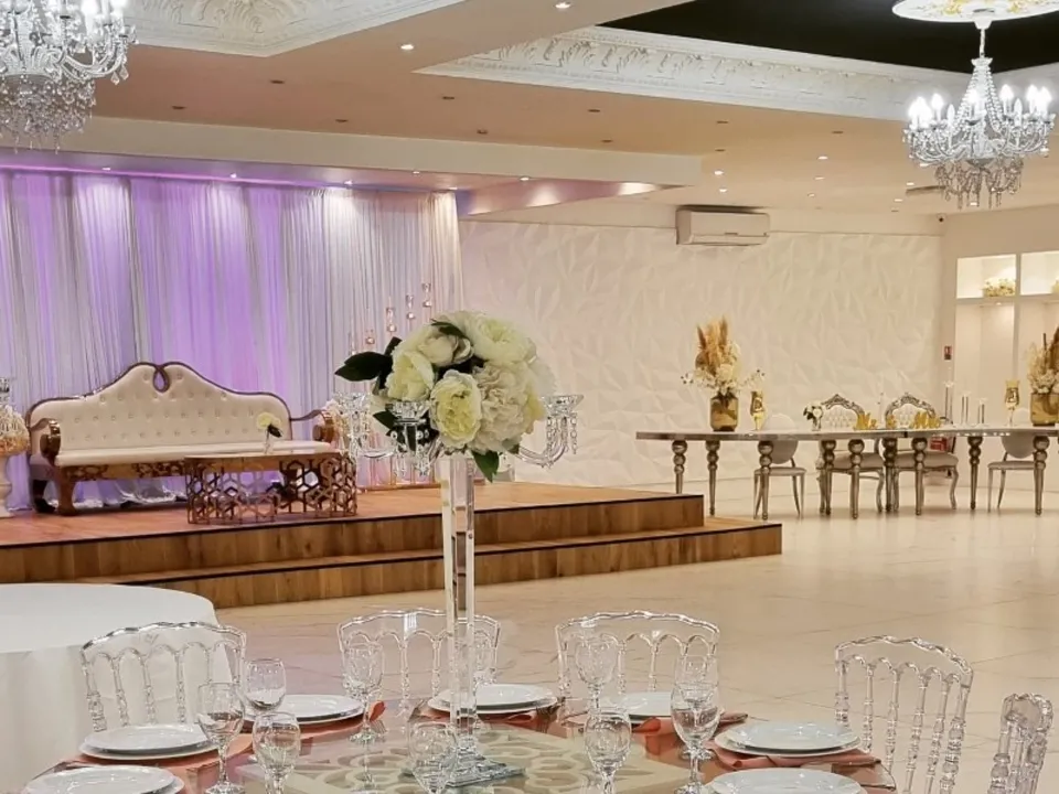 LE STRASS RÉCEPTION