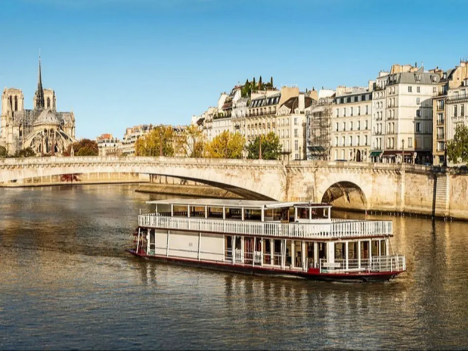 COMPAGNIE DES BATEAUX À ROUE