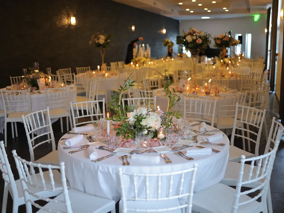 SALLE DE RÉCEPTION MARY D'ARVIGNY - LE PATIO