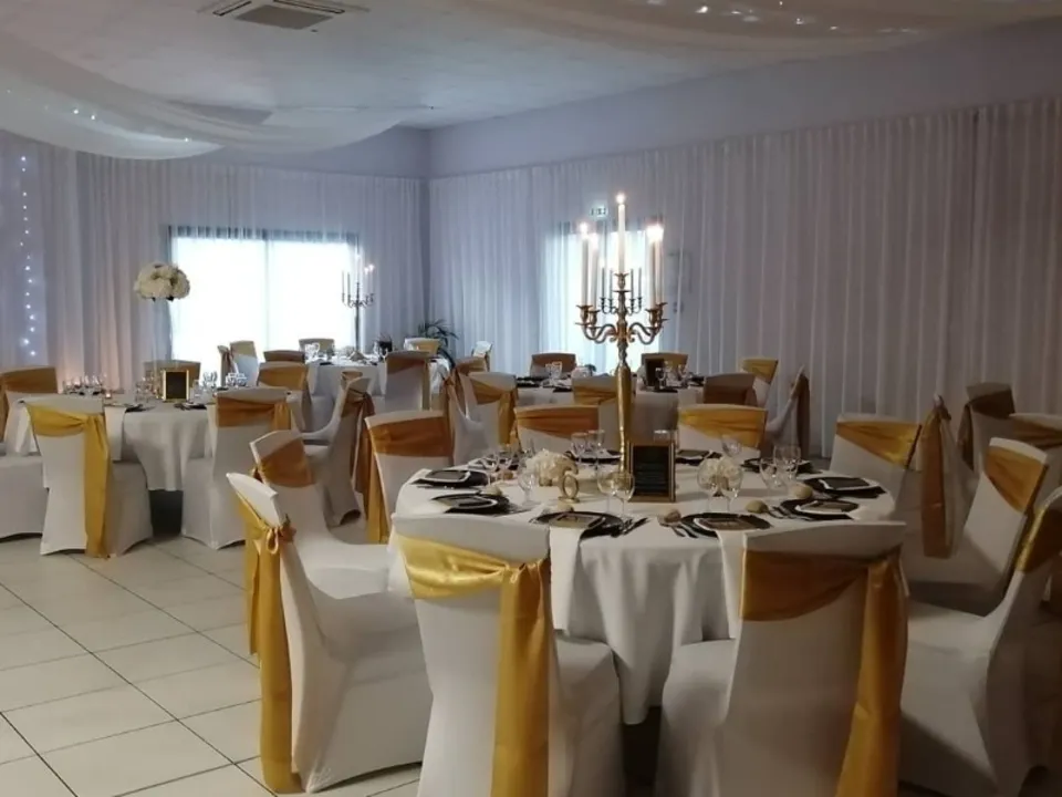 VICTORIA SALLE DE RÉCEPTION