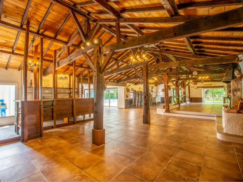 LA FERME DES DIX ECUS