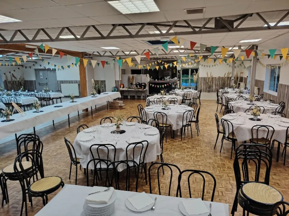 SALLE LA SALSA