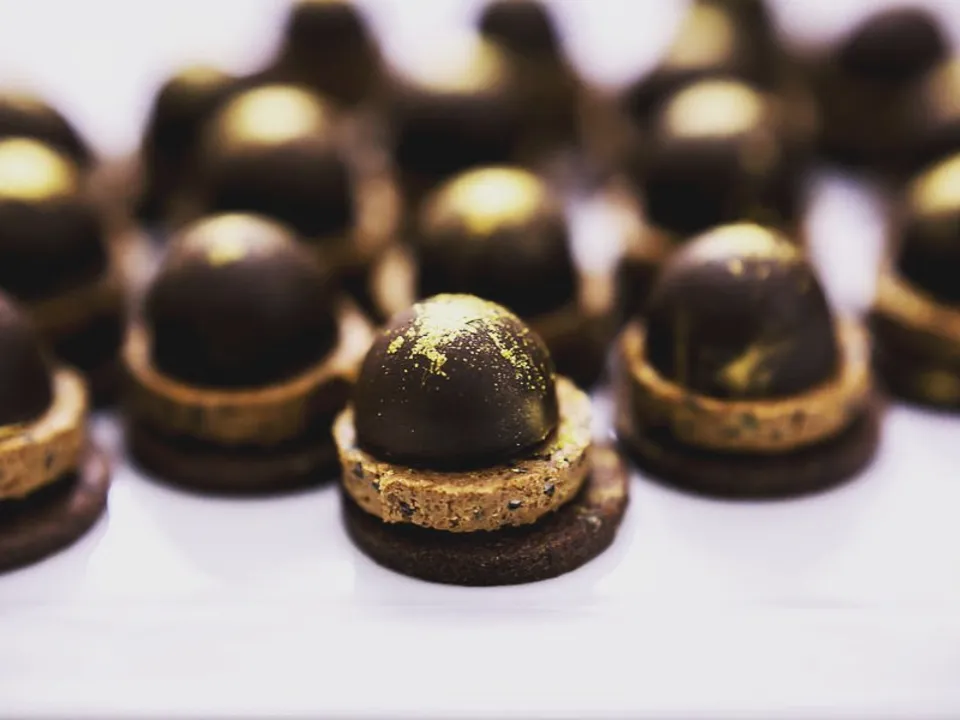 PARFUMS ET SAVEURS DU MONDE