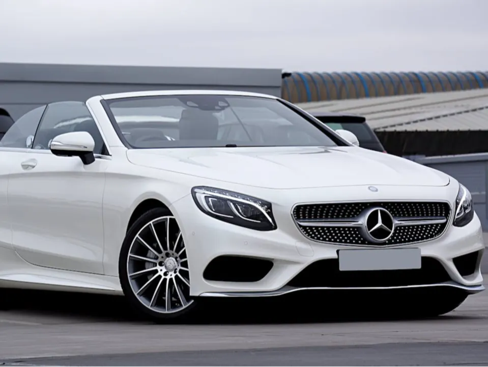 LUXURY LIMOUSINES SERVICES