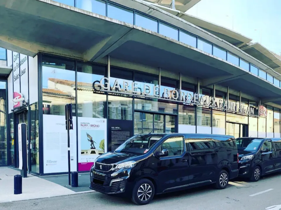 GT7 TRANSPORT BERLINE