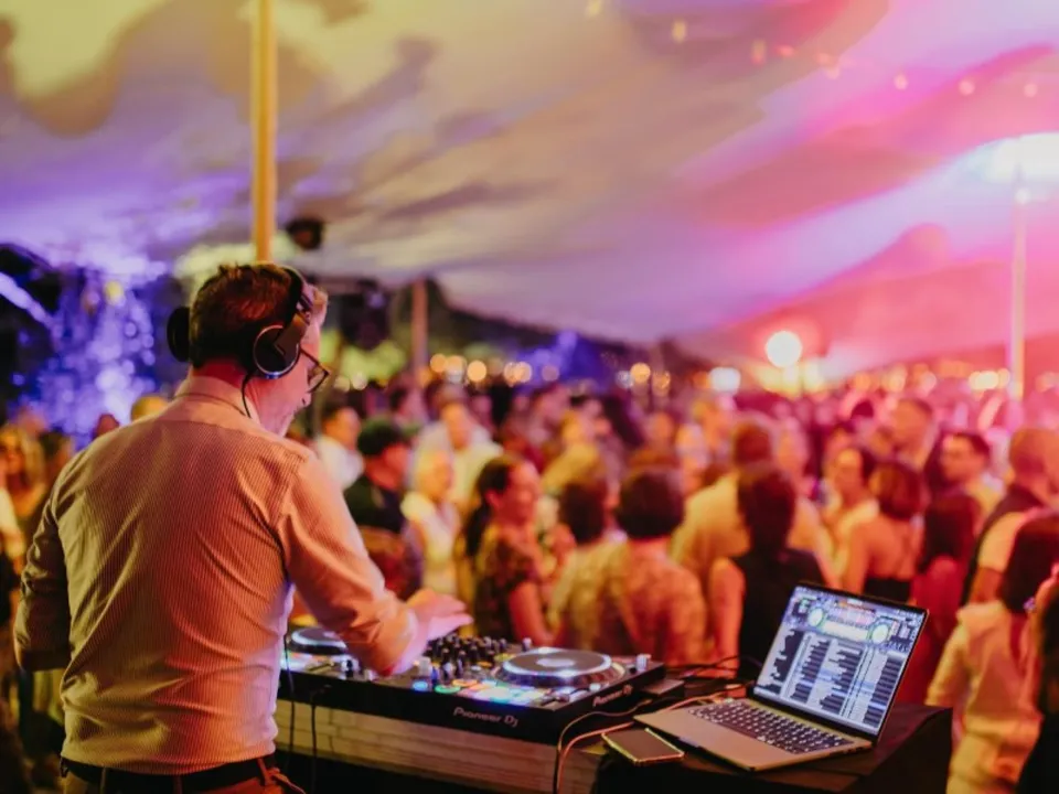 DJ YANIS TEXIER