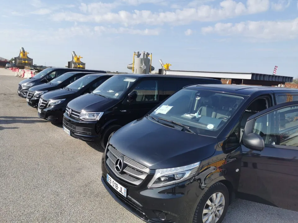 BELLE PROVENCE MINIBUS DELUXE