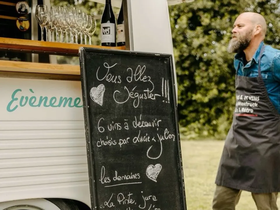 MON CAVISTE À DOMICILE