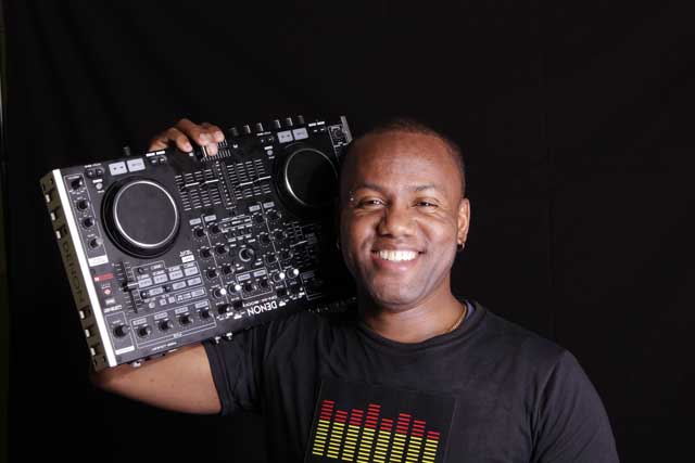 DEEJAY LIL'VIP