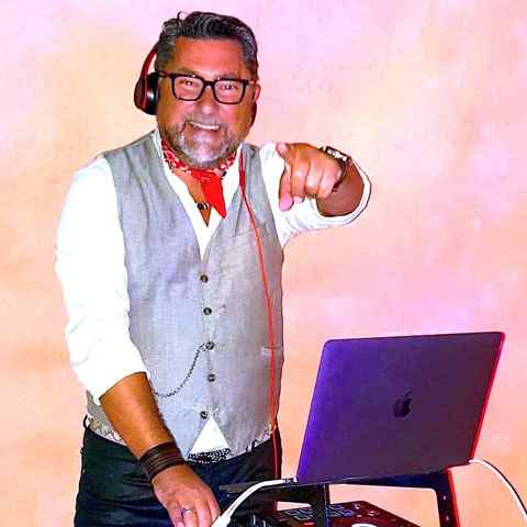 DJ Valdo