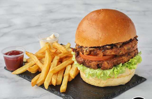 CITY BURGER