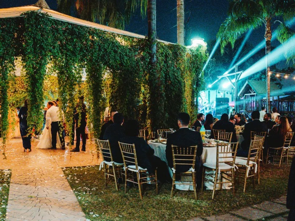 CHAPITEAU EVENT
