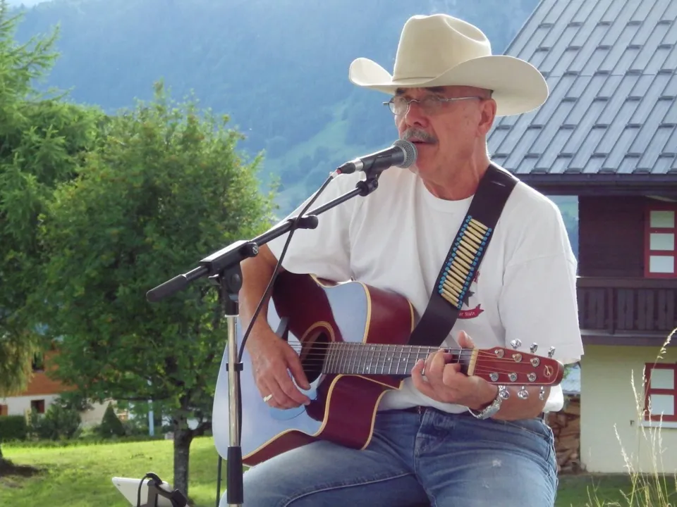 Greg STOVALL