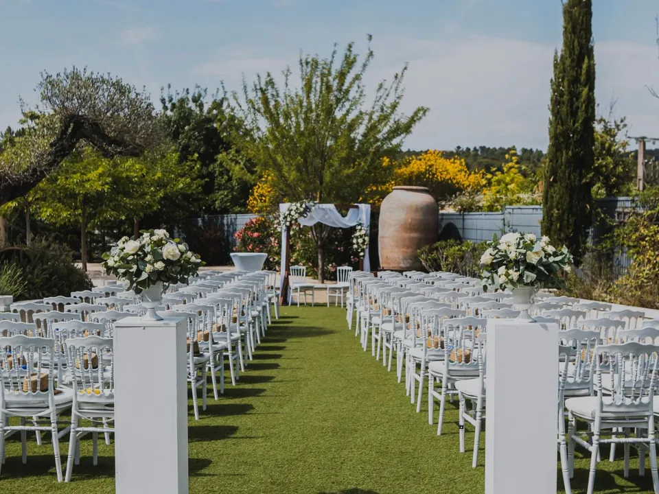 LE CLOS DES OLIVIERS