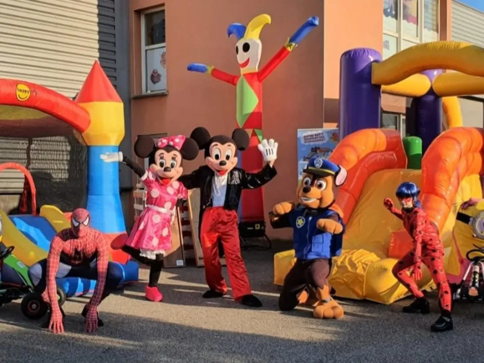 GONFLABLES EN FOLIZZ ET EVENTS EN FOLIZZ