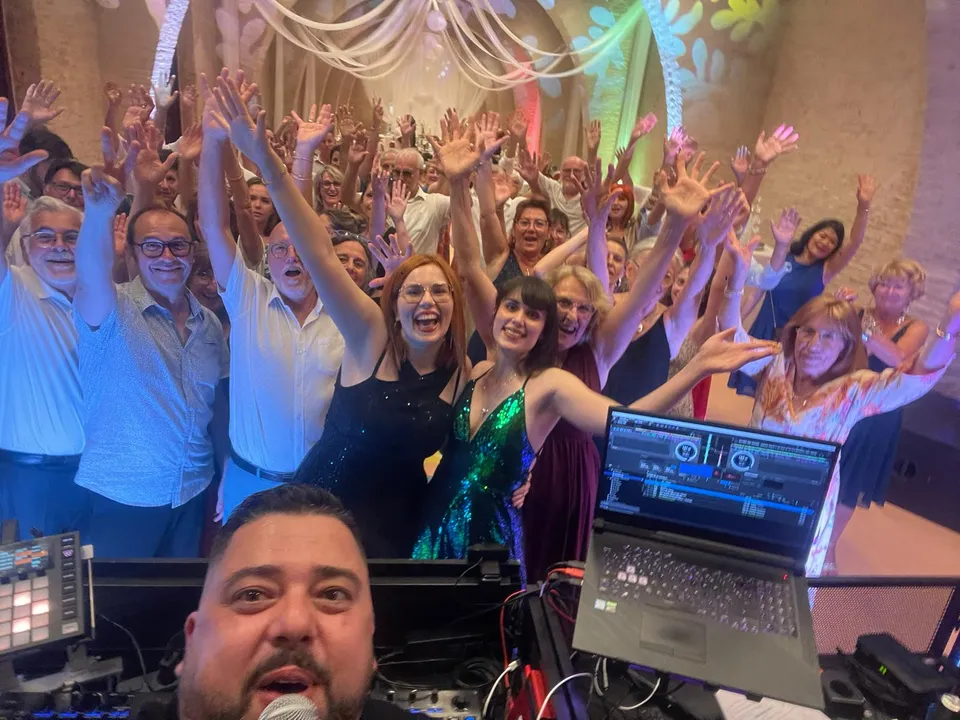 DJ C-MIX