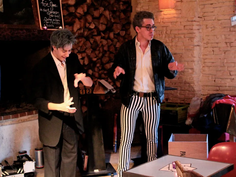 NICOLAS REY - MAGICIEN