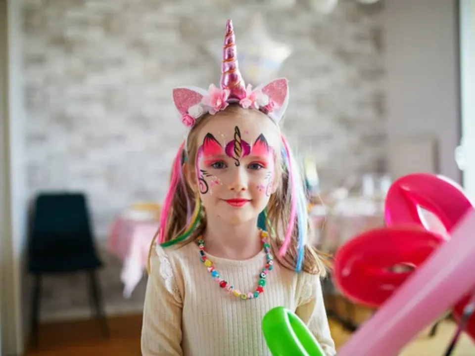 MAQUILLAGE POUR ENFANTS