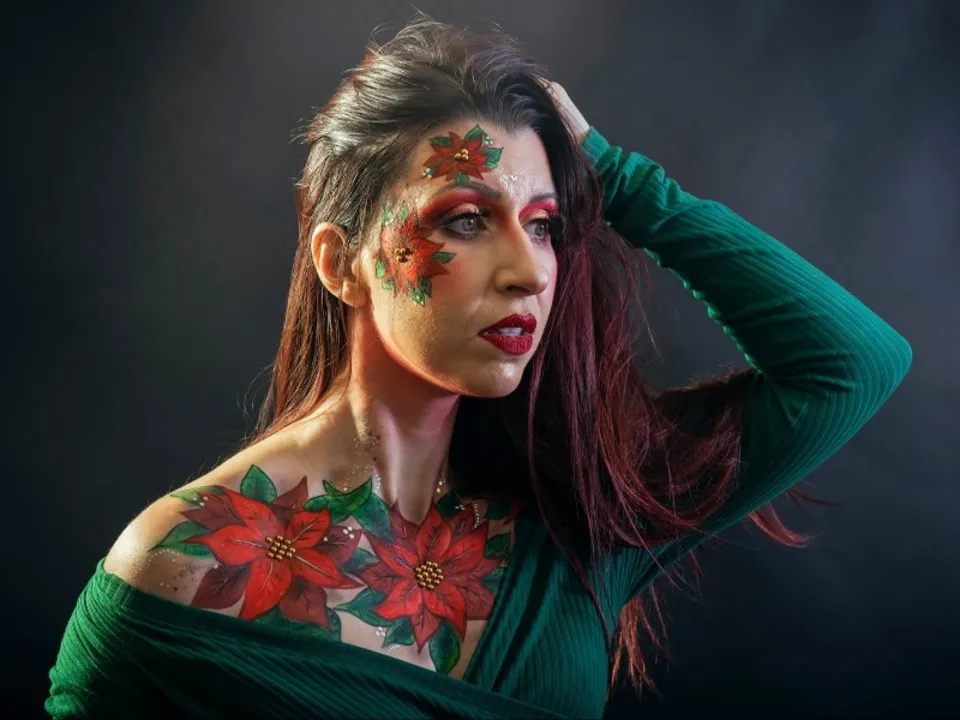 VIOLETTE SUCRÉE MAQUILLEUSE