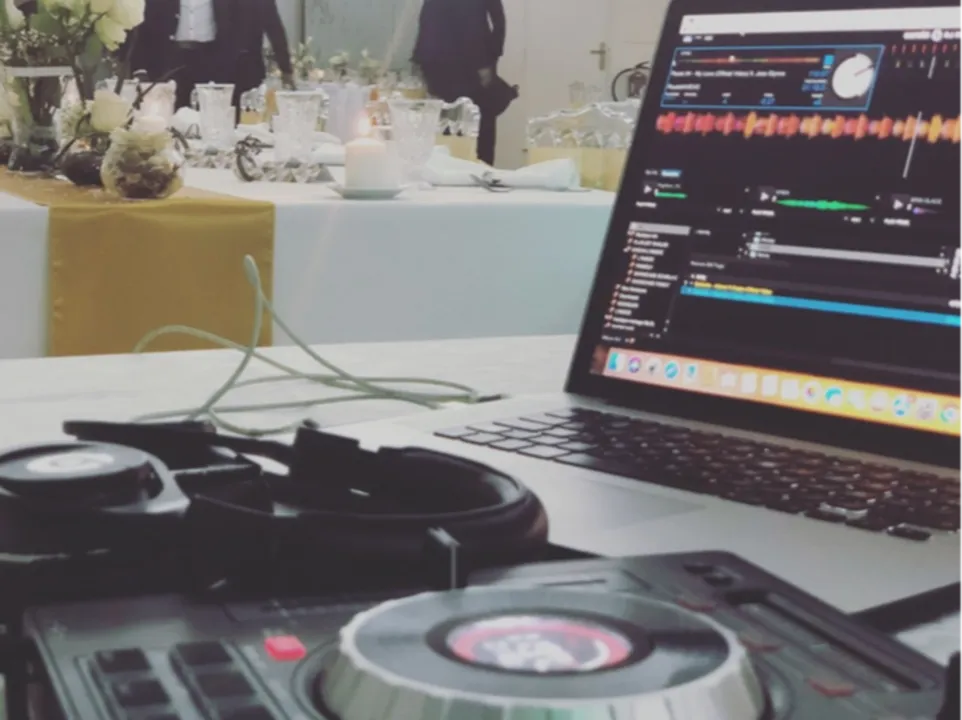 DJ BIIL'S (PARIS - BORDEAUX) DJ PARIS - DJ BORDEAUX - DJ ORIENTAL - DJ MARIAGE ORIENTAL - DJ MARIAGE - DJ ANNIVERSAIRE - DJ ALGÉRIEN -  DJ MAROCAIN