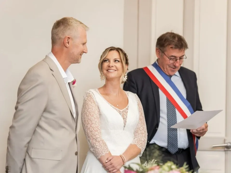 LAURINE PLOUVIEL