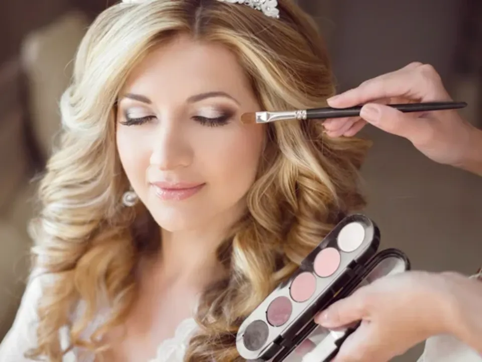 SUPERMAKEUP