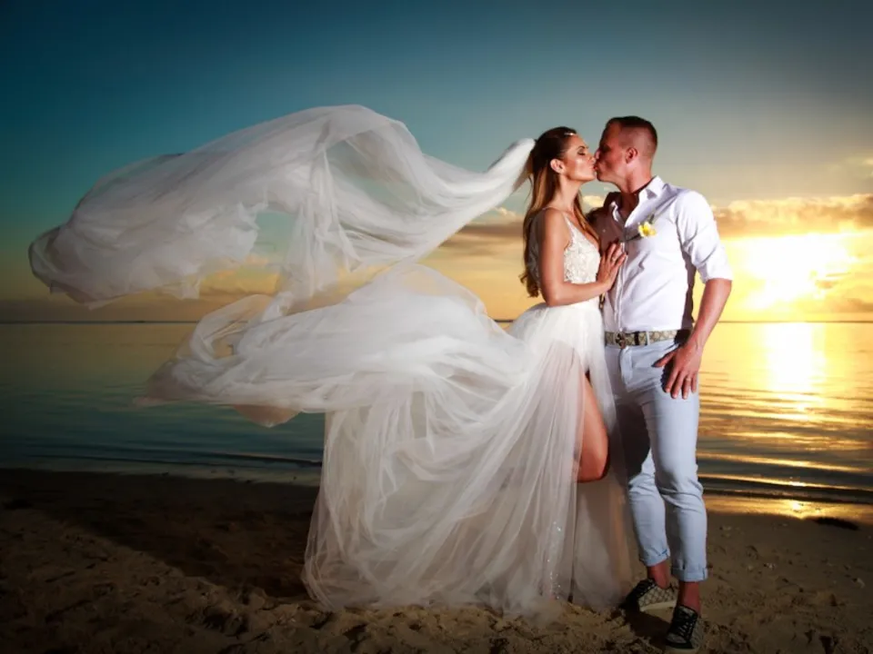 UN MARIAGE AU PARADIS