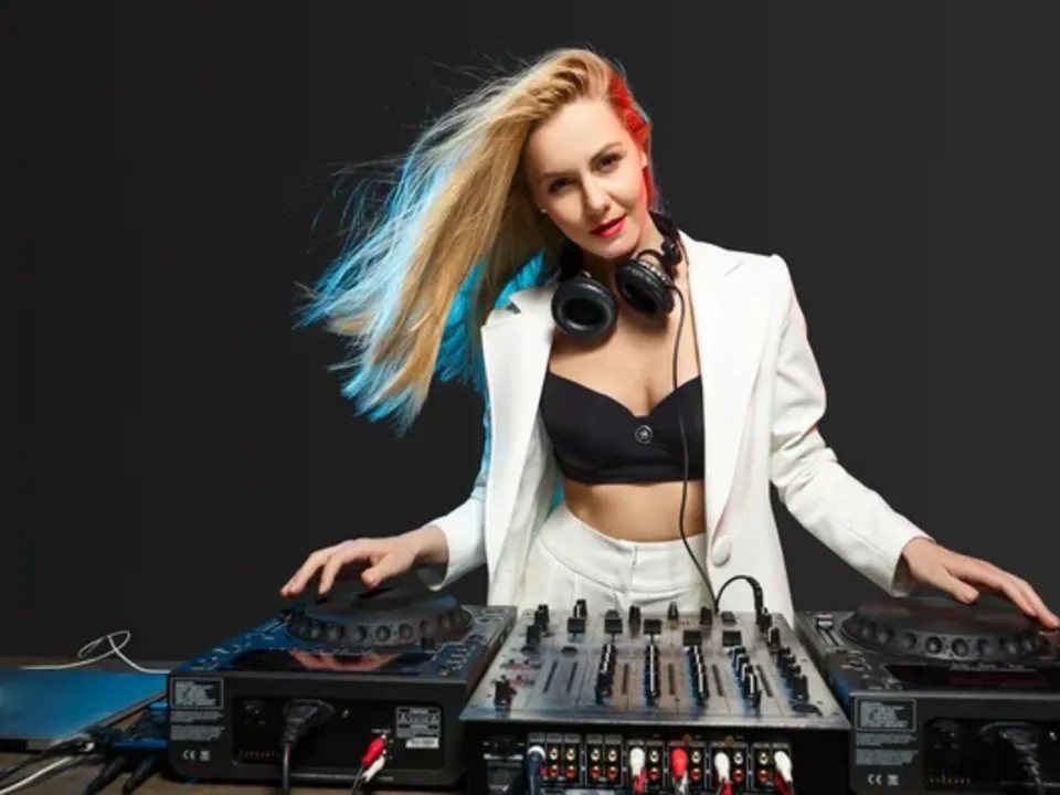 JOHN ATTENDS 336 NATORIS