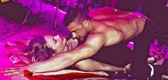 VALERIO STRIPTEASEUR