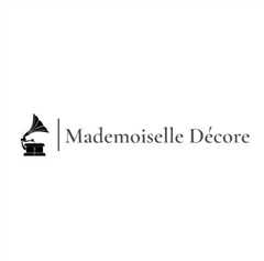 Mademoiselle décore