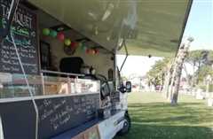 Happy Food Truck