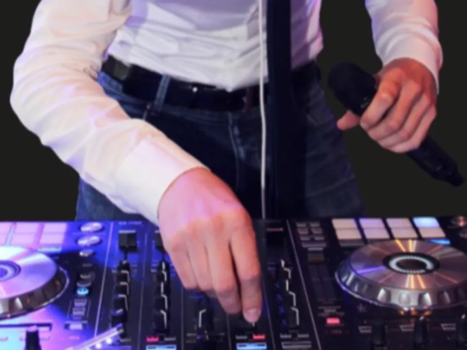DJ LUC