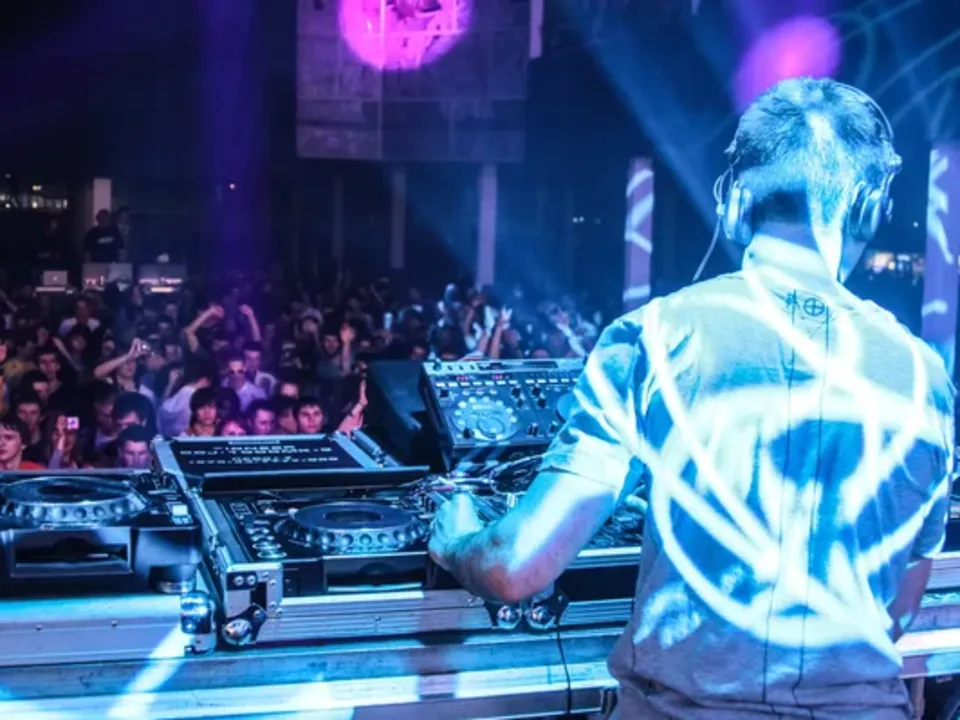 DJ LUC