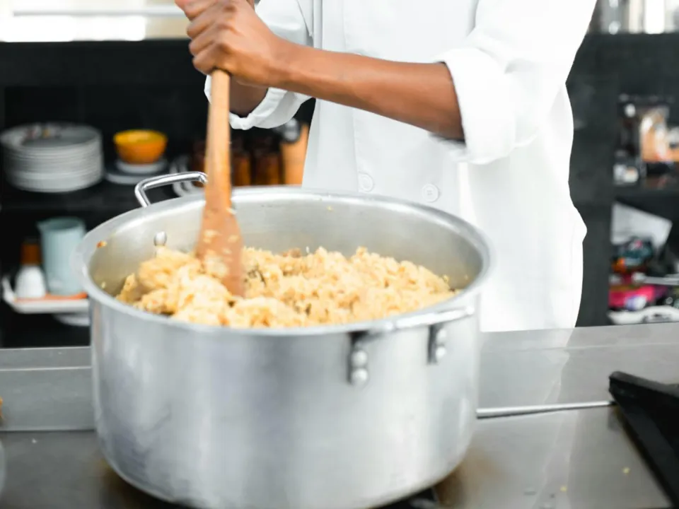 MISS AFRICA - TRAITEUR