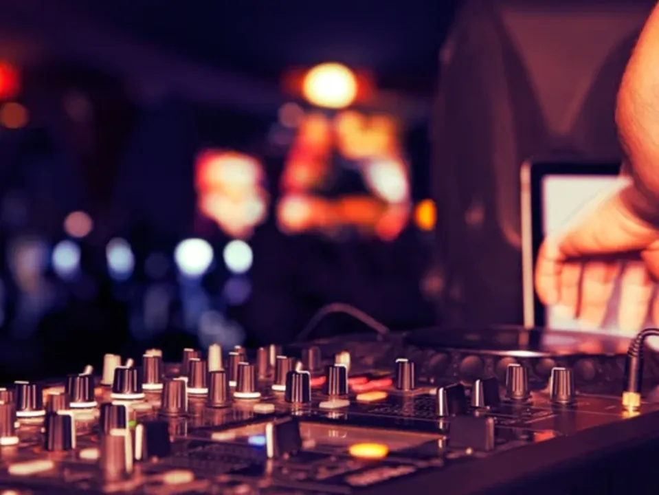 TEMPO NIGHT ANIMATION