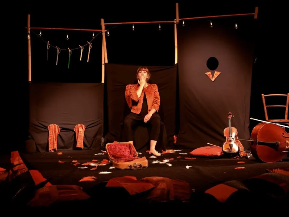 COMPAGNIE NI OUIES NI NOTES