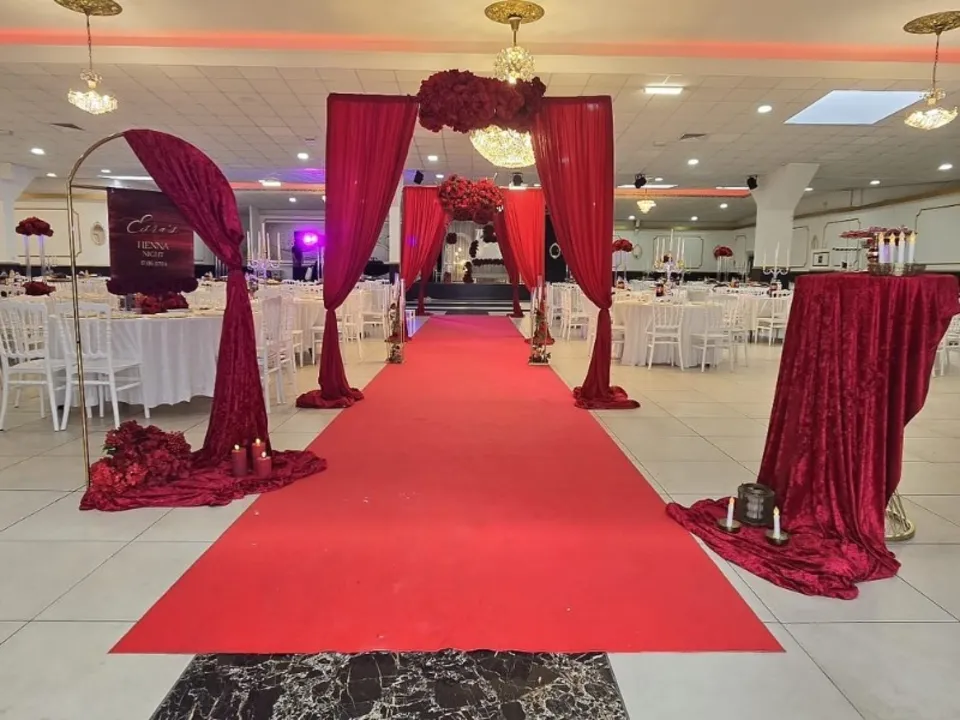 SALLE ELMAS