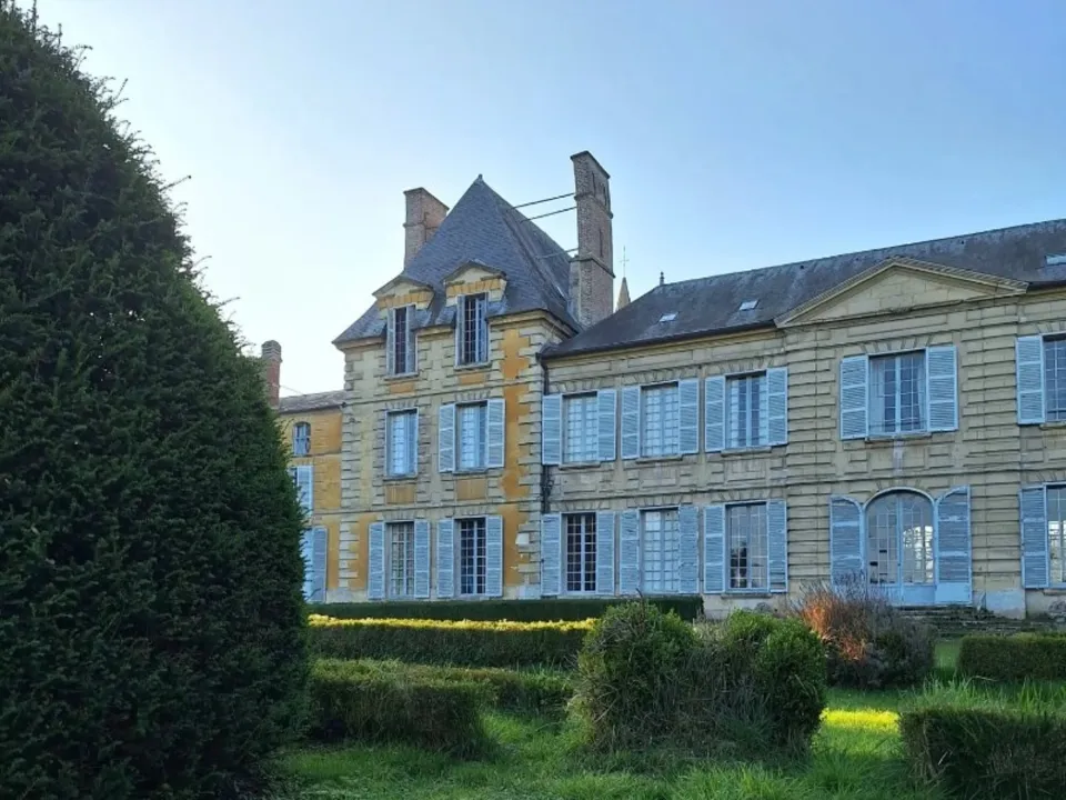 CHÂTEAU DE GADANCOURT