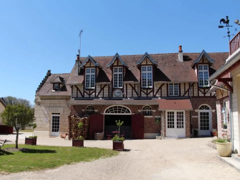 L'ÉCURIE DE VIEUX-MOULIN