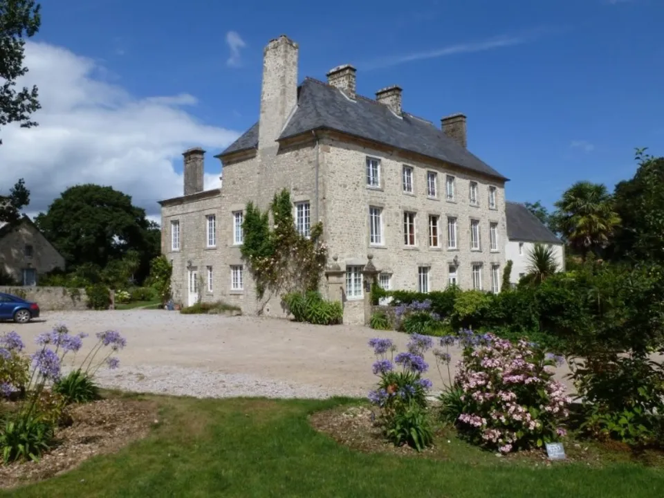 MANOIR DE SAVIGNY