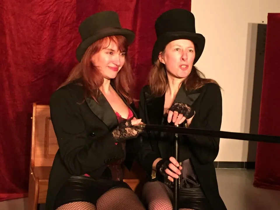 COMPAGNIE LES NÉS EN L'AIR