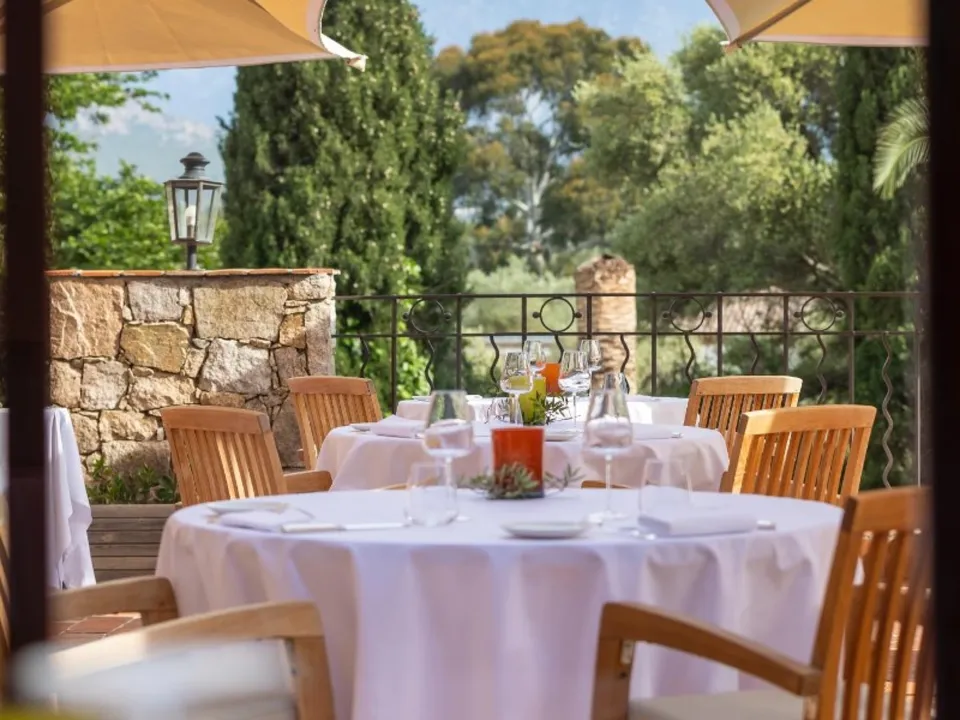 LA SIGNORIA HÔTEL RELAIS ET CHÂTEAUX